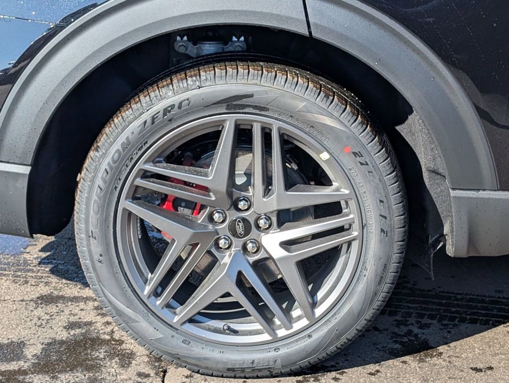 New 2026 Ford Explorer ST w/ Sun And Sound Package image 18