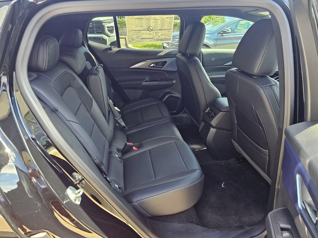 Used 2026 Chevrolet Equinox EV LT AWD/4WD image 12