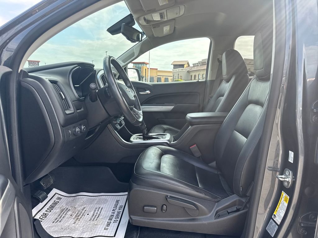 Used 2017 Chevrolet Colorado LT w/ Luxury Package, Chrome AWD/4WD image 44