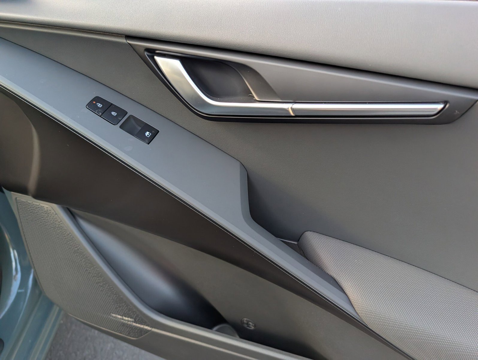 New 2027 Kia Niro FWD image 30