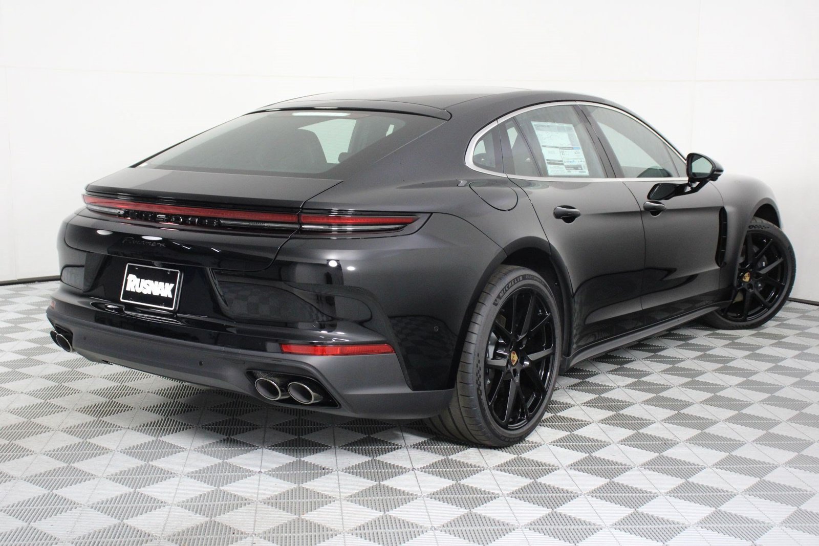 New 2026 Porsche Panamera RWD image 7