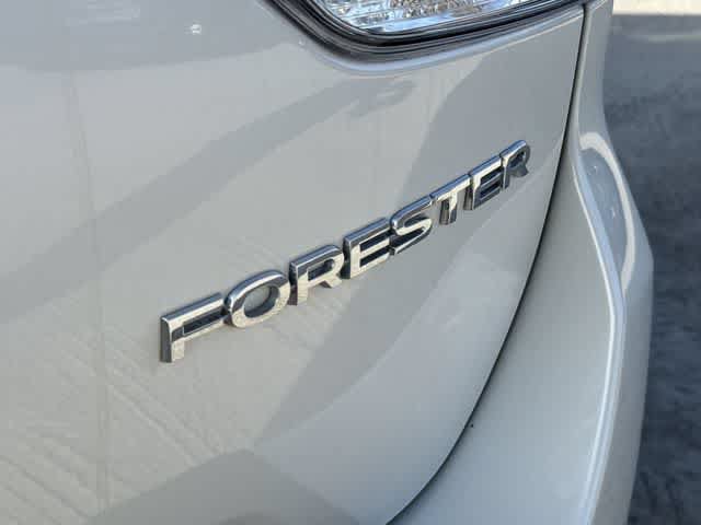 Used 2019 Subaru Forester Premium AWD/4WD image 11