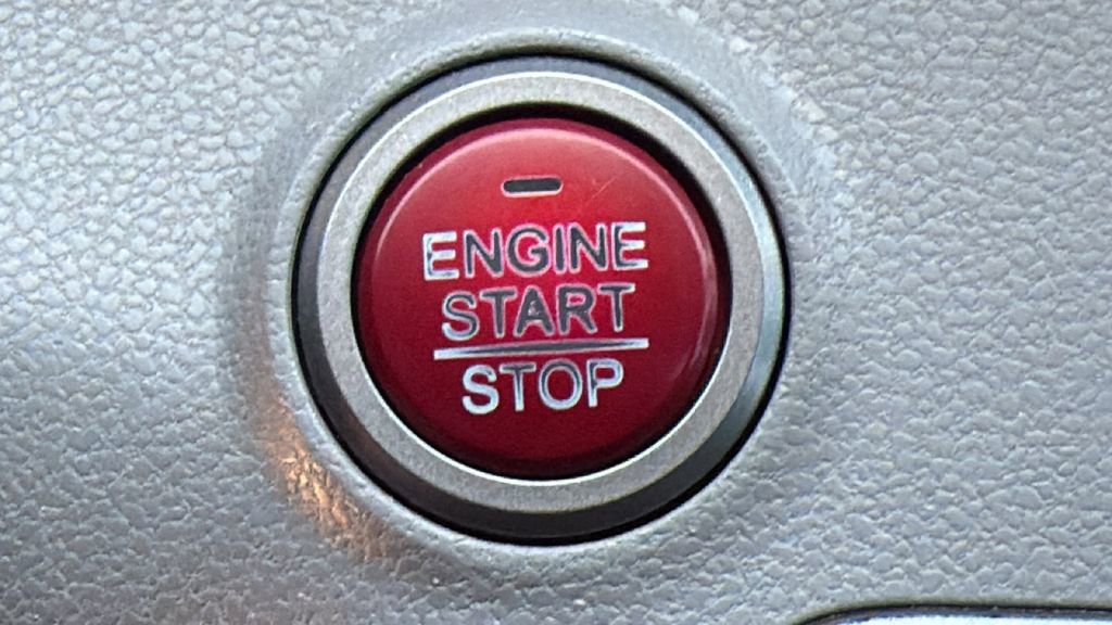 Used 2016 Honda Odyssey SE image 17