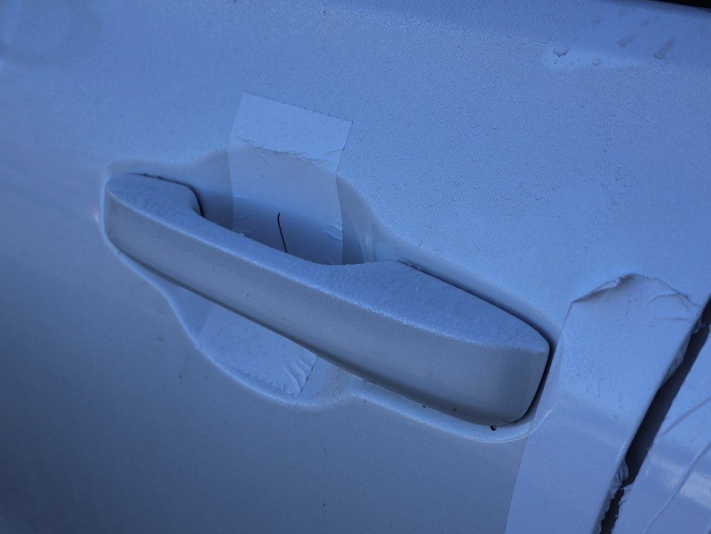 New 2026 Honda HR-V LX image 18