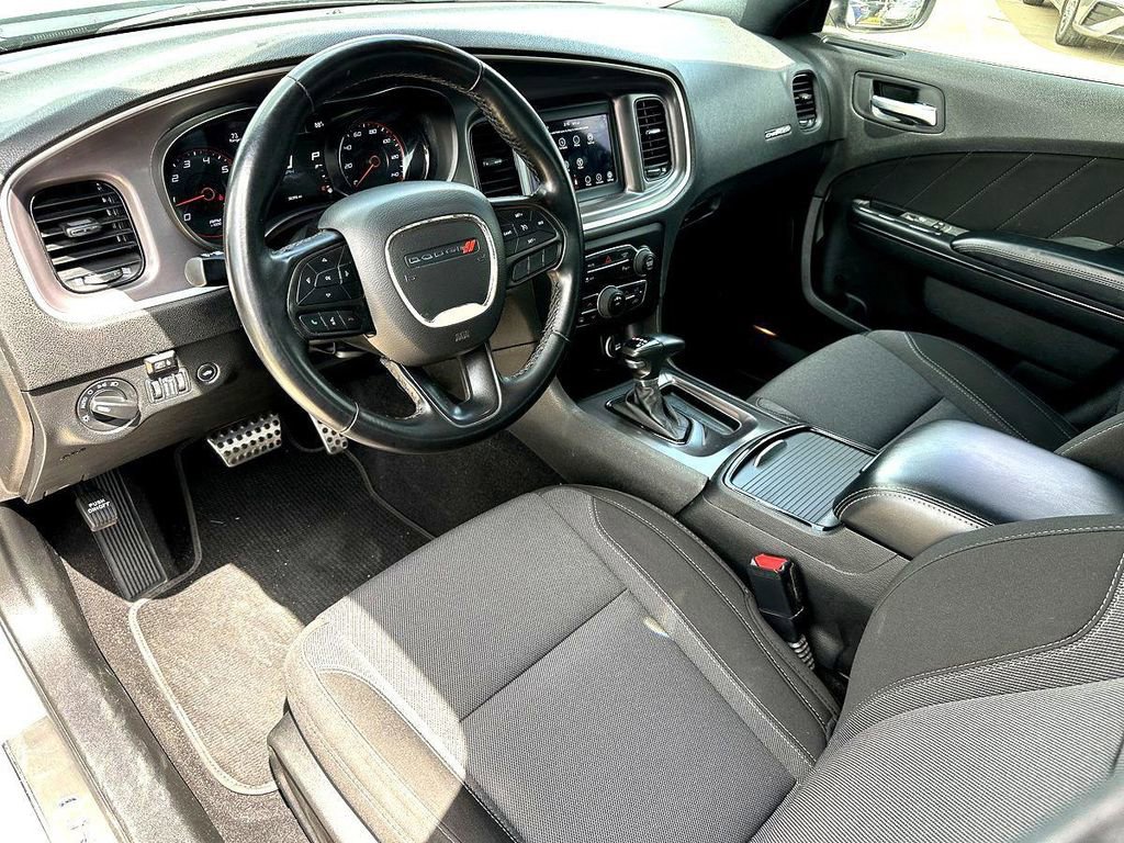 Used 2022 Dodge Charger SXT w/ Blacktop Package image 13