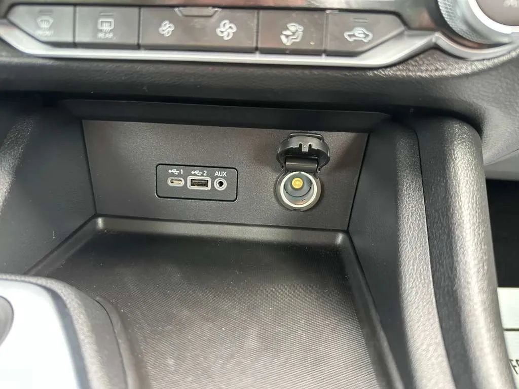 Used 2023 Nissan Sentra SV w/ All-Weather Package image 31