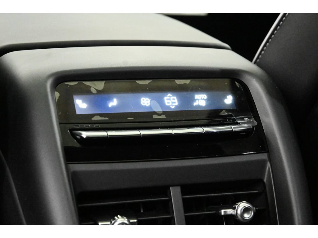 New 2026 Cadillac Lyriq V w/ Exterior Carbon Fiber Package AWD/4WD image 14