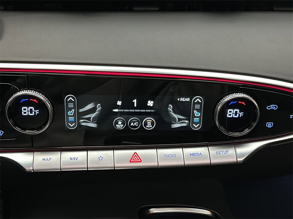 Certified 2025 Genesis Electrified GV70 Advanced image 28