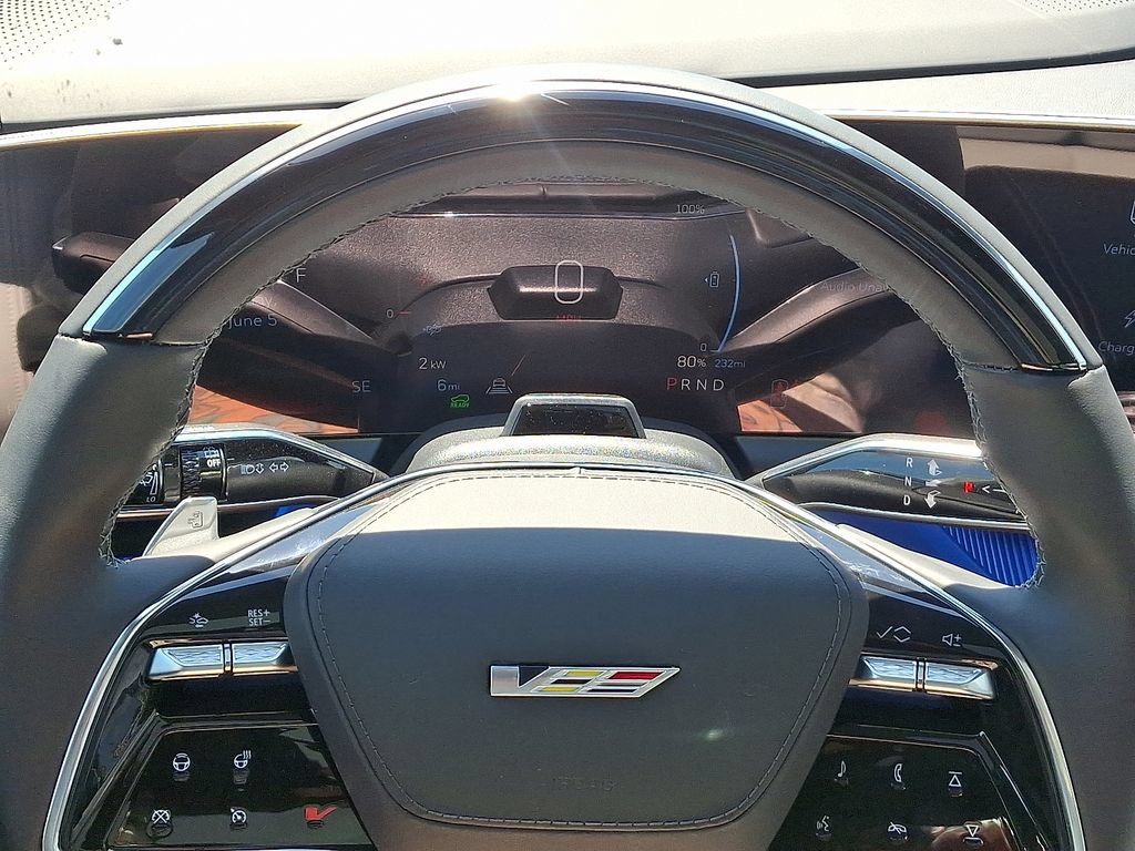 New 2026 Cadillac Optiq V AWD/4WD image 9