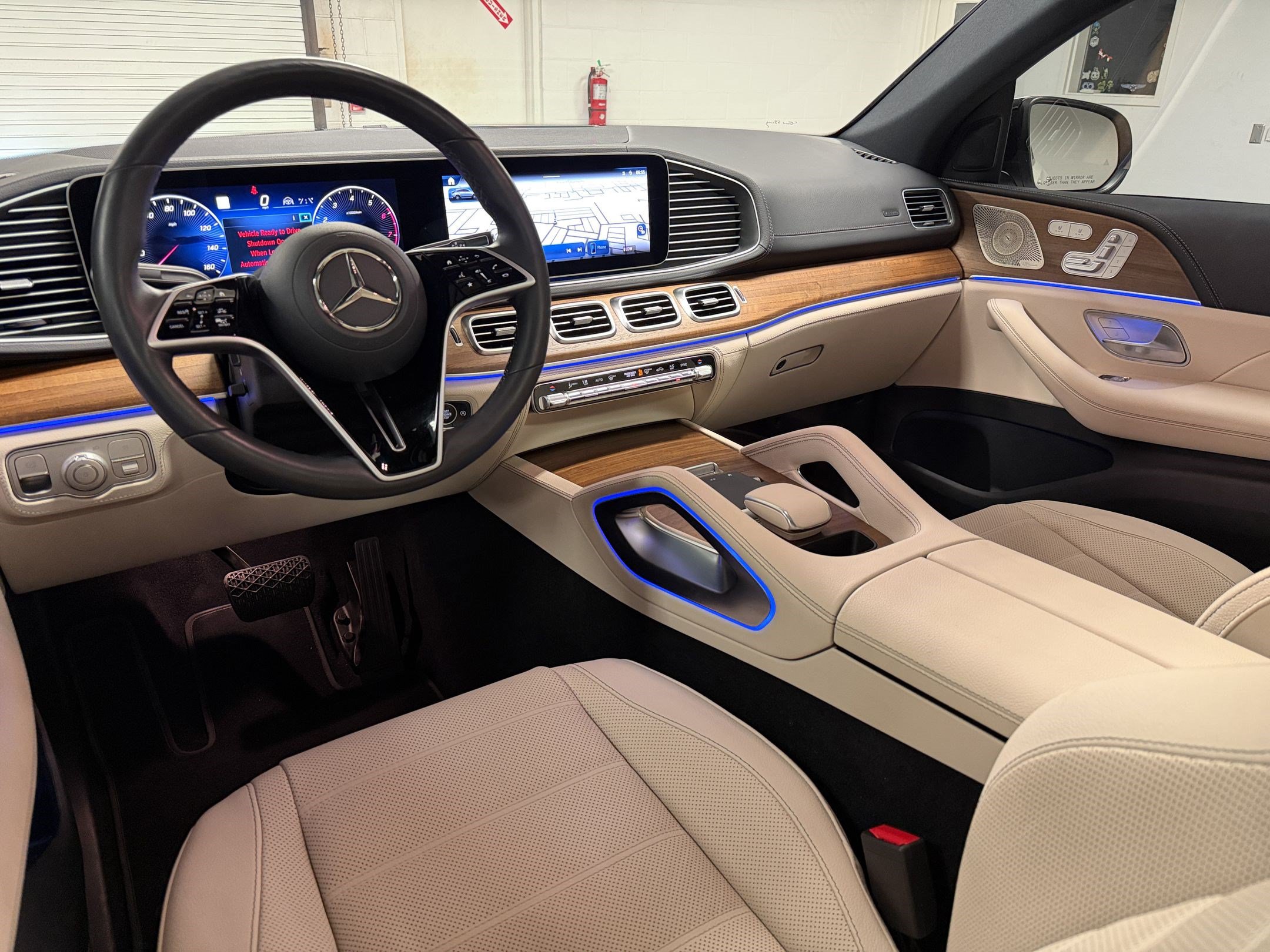 Used 2025 Mercedes-Benz GLE 450 4MATIC Coupe image 29