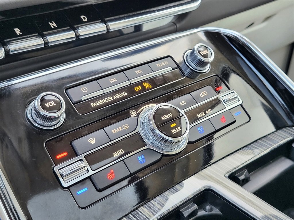 Used 2023 Lincoln Navigator L Black Label image 23