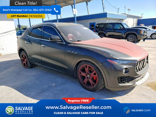 Used 2017 Maserati Levante w/ Luxury Package AWD/4WD image 5