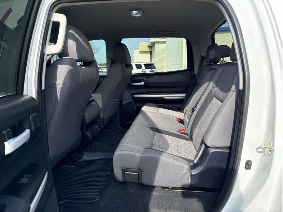 Used 2017 Toyota Tundra SR5 AWD/4WD image 14