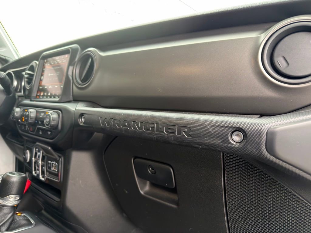 Used 2022 Jeep Wrangler Unlimited Sport image 46