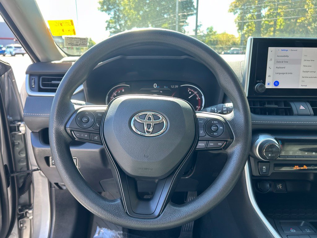 Certified 2025 Toyota RAV4 XLE AWD/4WD image 14