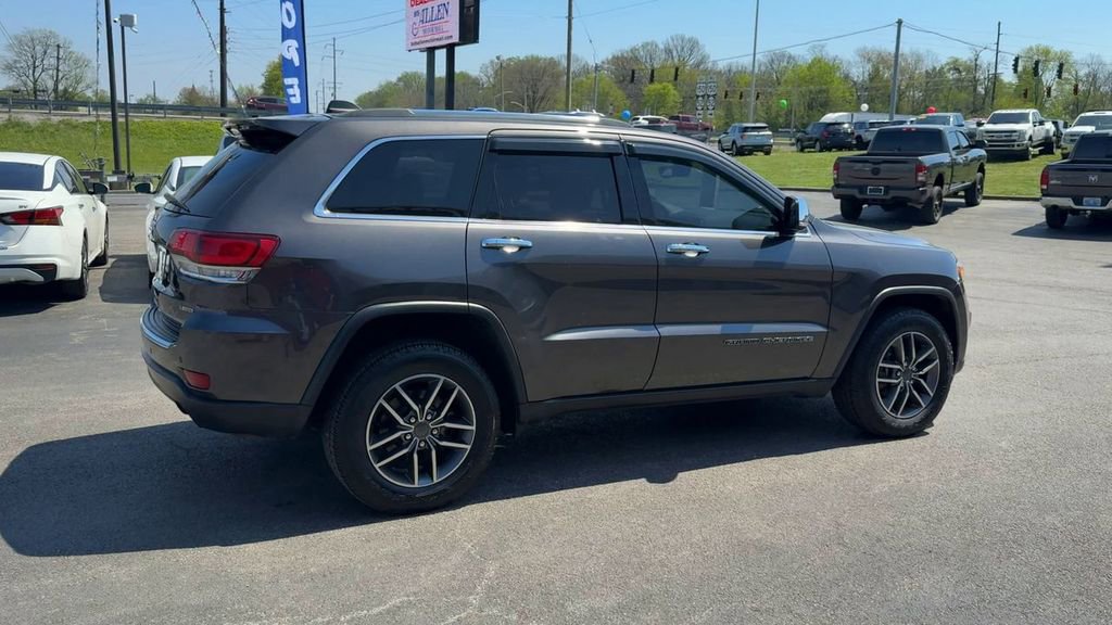 Used 2020 Jeep Grand Cherokee Limited AWD/4WD image 7