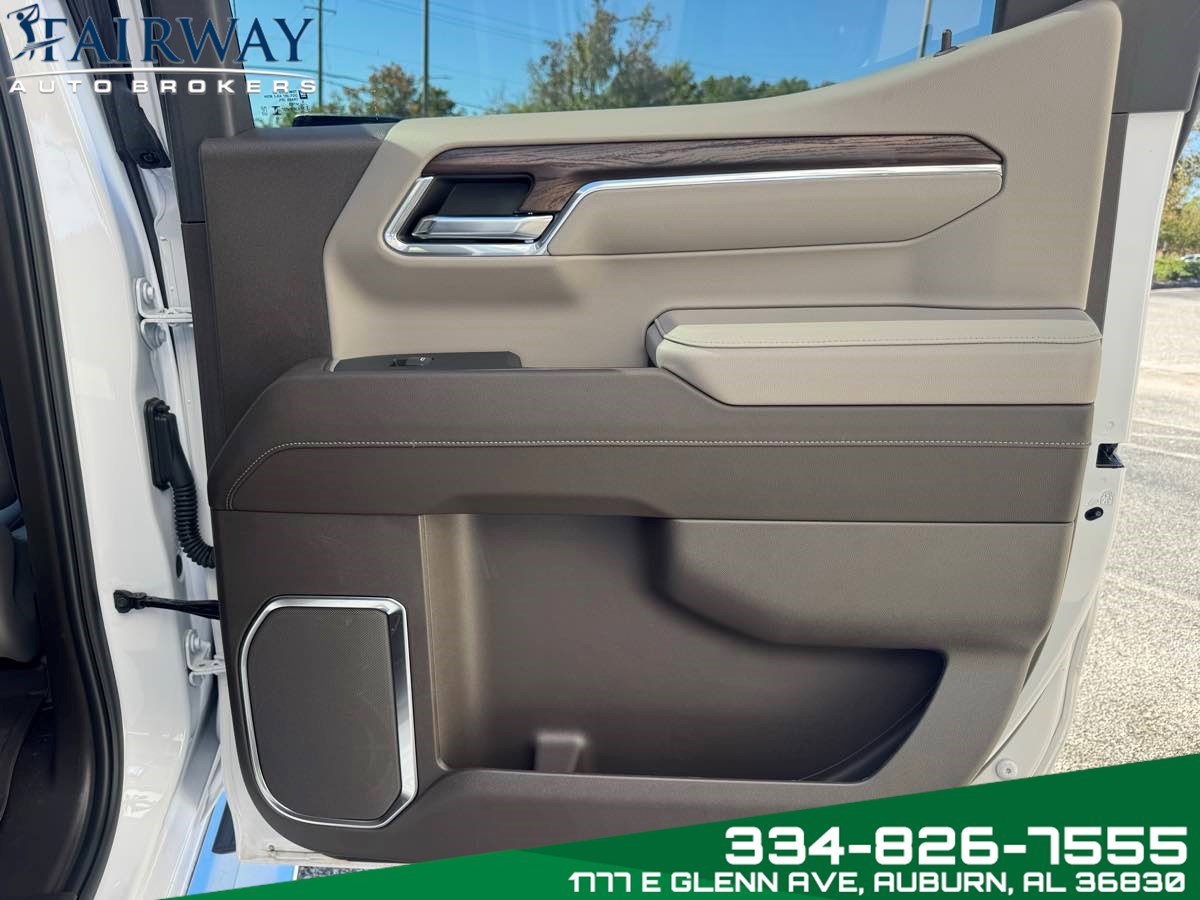 Used 2024 GMC Sierra 1500 SLT w/ SLT Premium Plus Package image 30