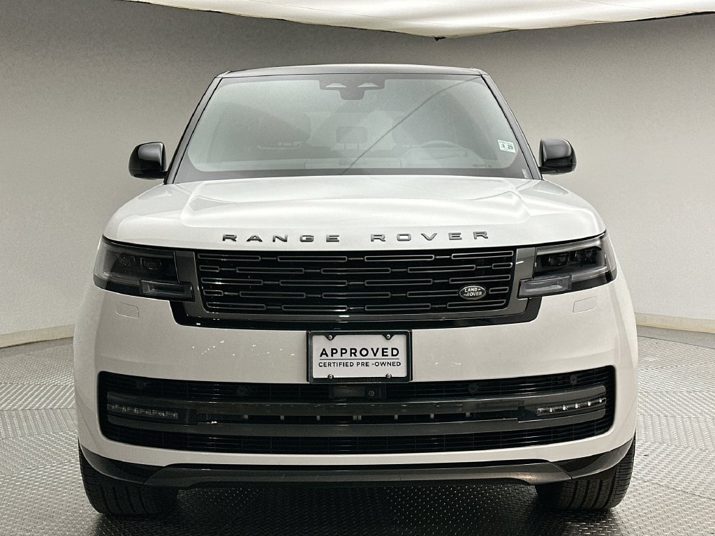 Certified 2025 Land Rover Range Rover SE AWD/4WD image 16