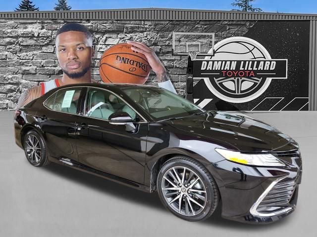 Used 2024 Toyota Camry XLE w/ Navigation Package