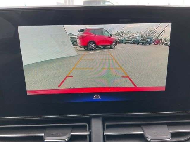 Certified 2024 Chevrolet Trax ACTIV w/ Driver Confidence Package image 14