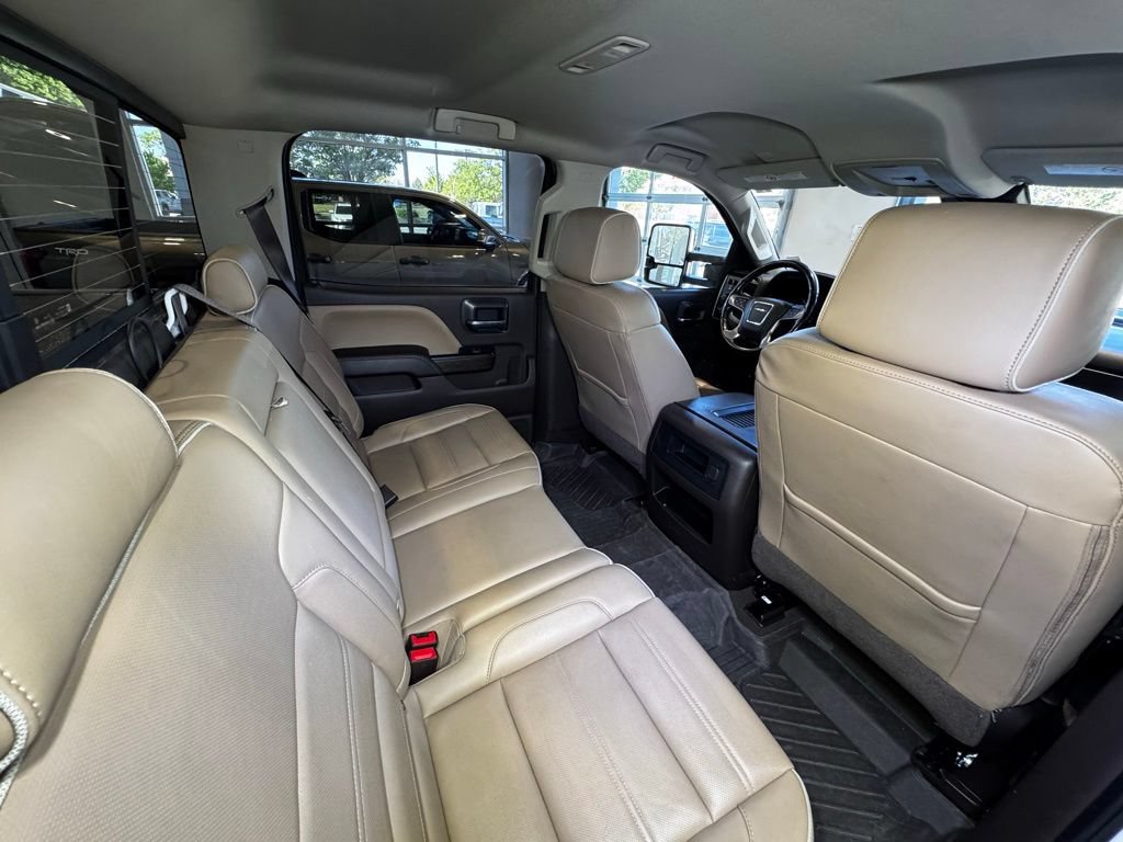Used 2019 GMC Sierra 2500 Denali w/ Duramax Plus Package AWD/4WD image 51