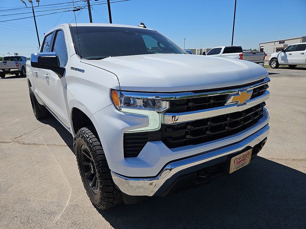 Used 2023 Chevrolet Silverado 1500 LT w/ Work Truck Package AWD/4WD image 11