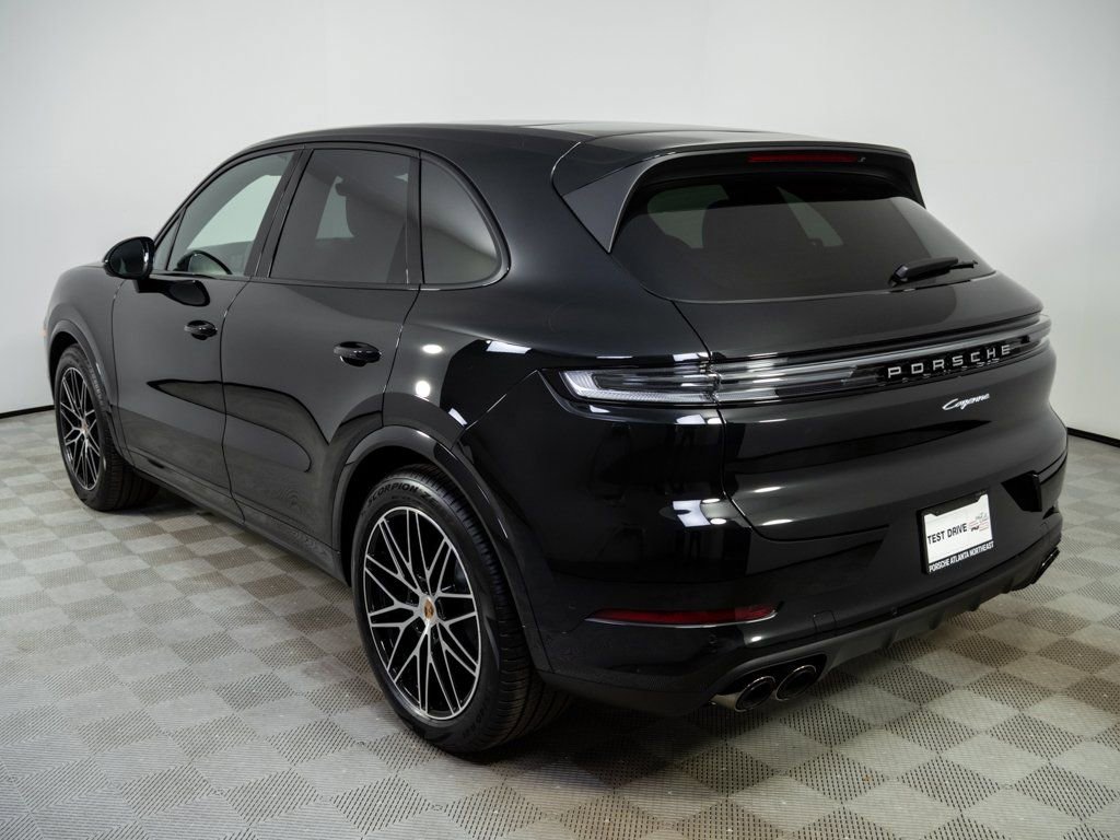 New 2026 Porsche Cayenne image 3