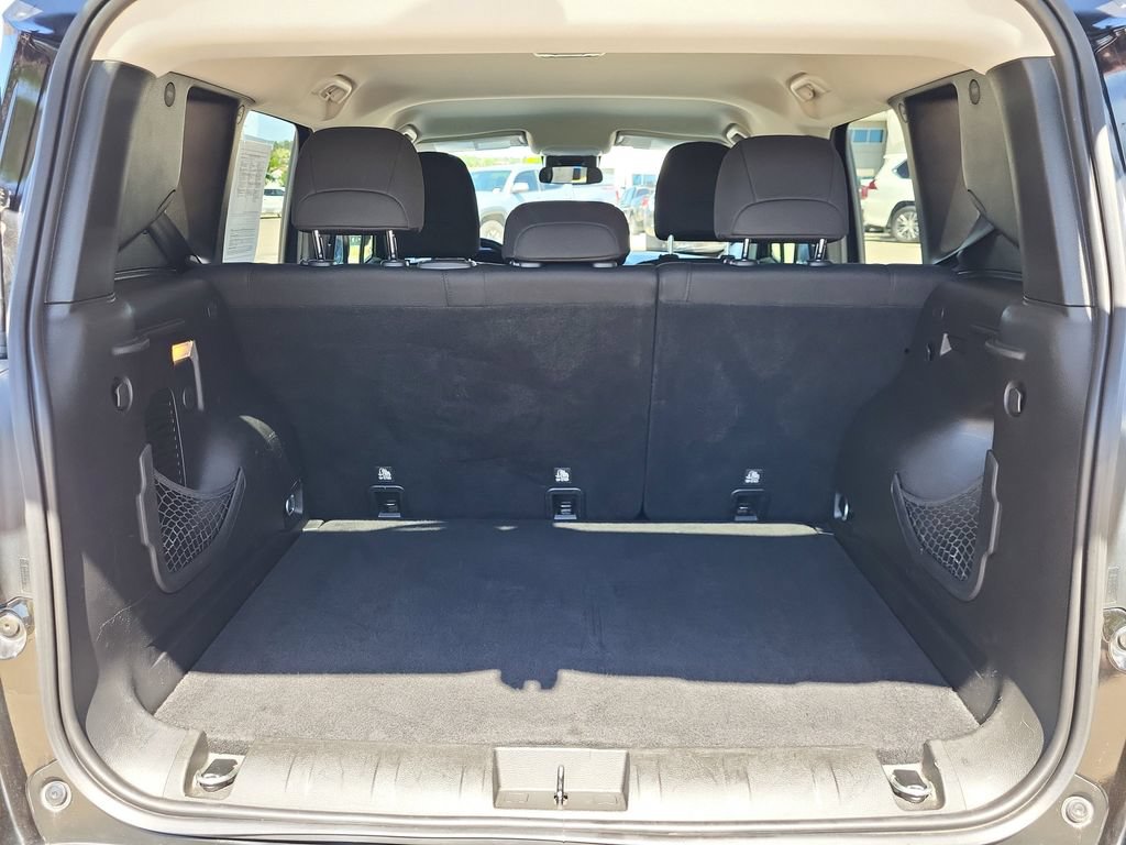 Used 2019 Jeep Renegade Latitude w/ Cold Weather Group AWD/4WD image 19