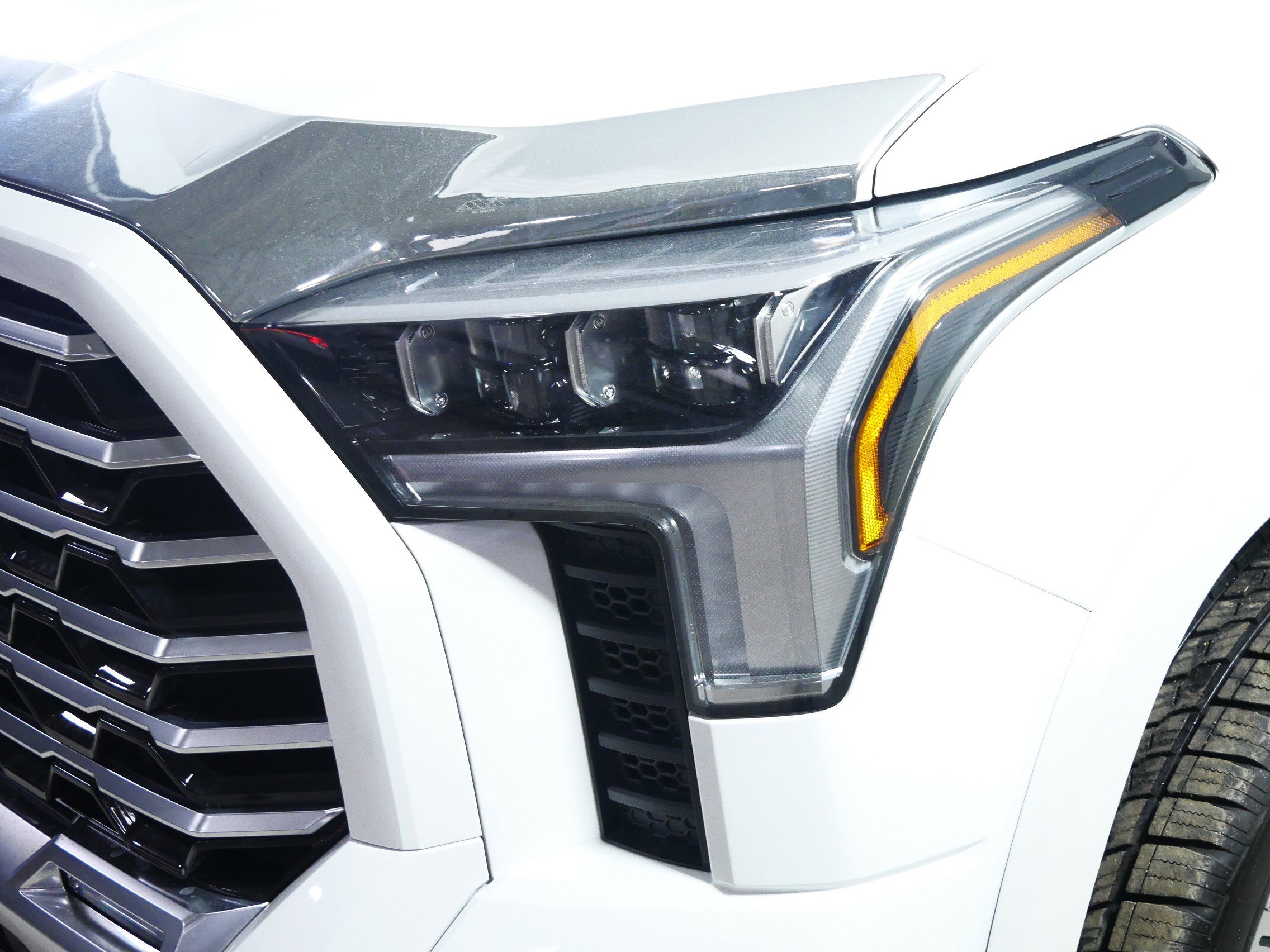 Used 2024 Toyota Tundra Capstone image 16