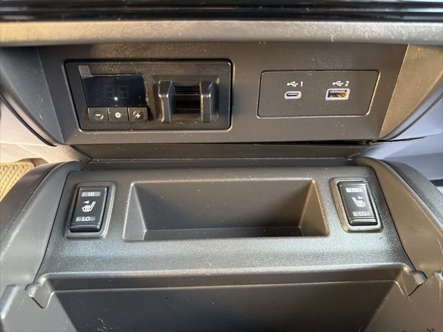 Used 2023 Nissan Titan PRO-4X w/ Pro-4x Convenience Package image 34