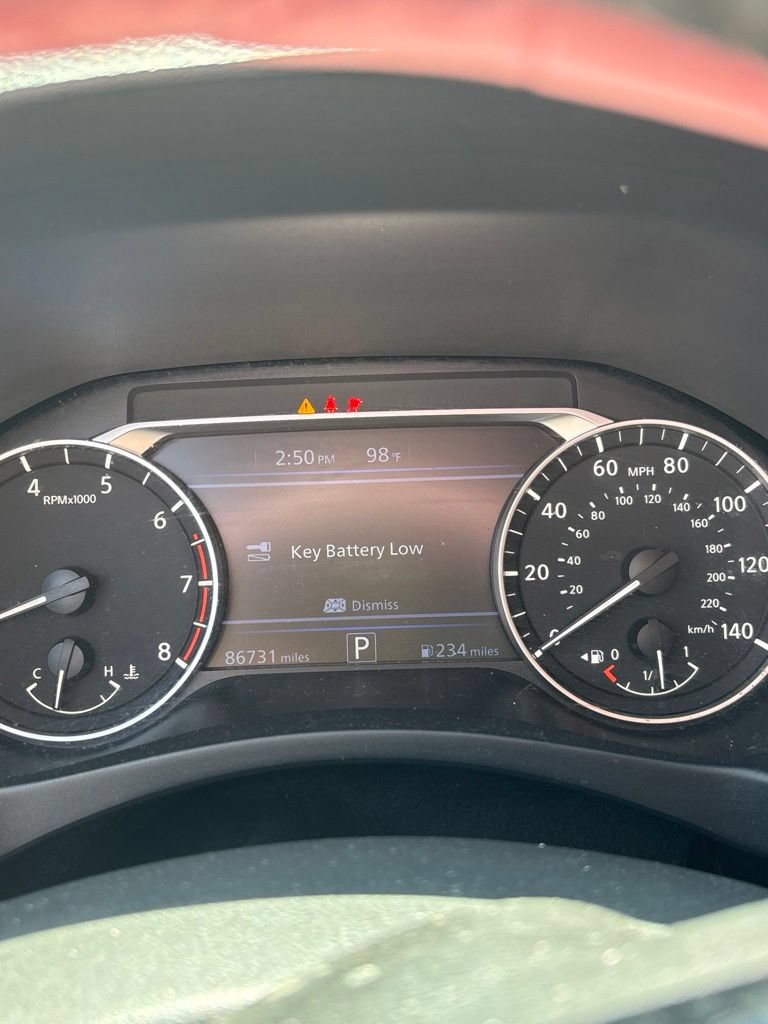 Used 2022 Nissan Altima 2.5 SV w/ SV Premium Package FWD image 6