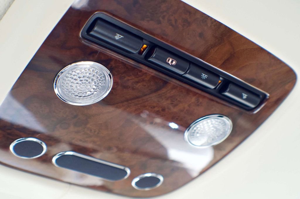 Used 2018 Bentley Flying Spur S V8 AWD/4WD image 51