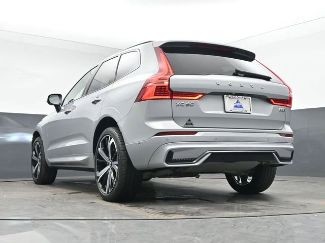 Used 2024 Volvo XC60 B5 Ultimate w/ Climate Package image 44