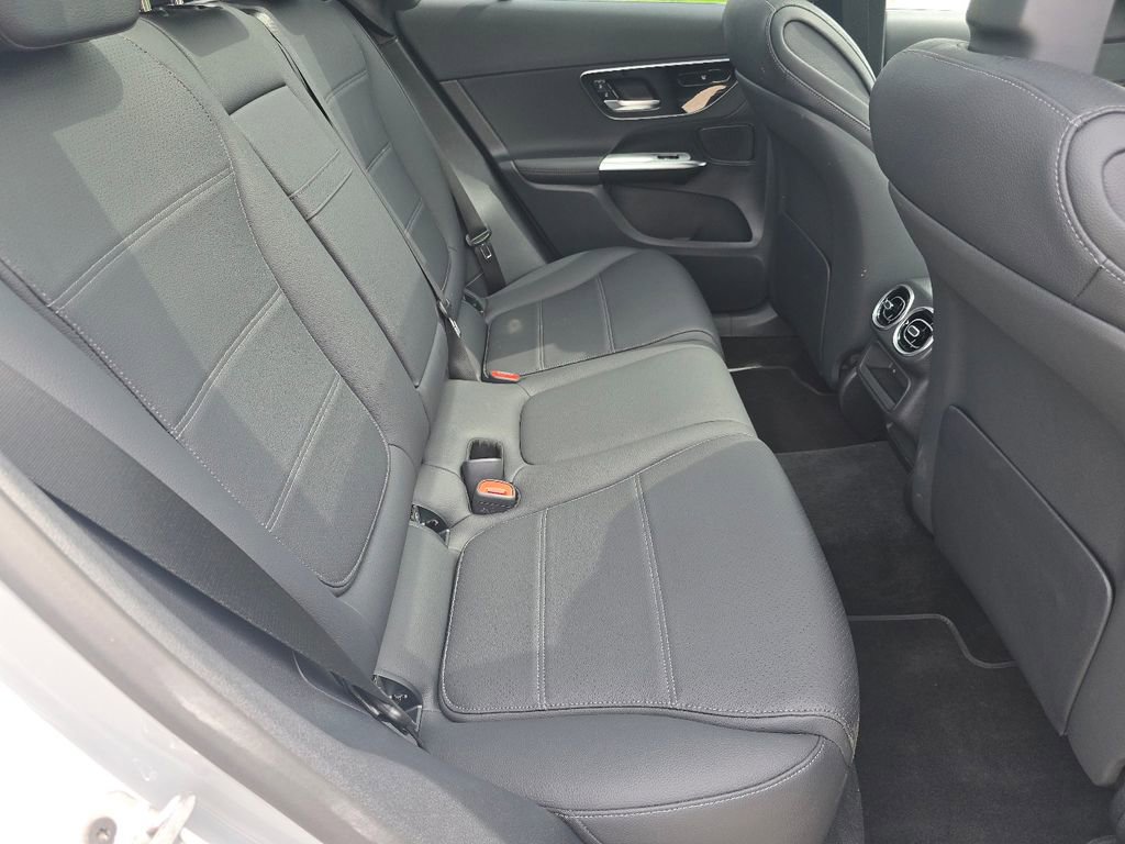 Certified 2026 Mercedes-Benz GLC 300 4MATIC image 21