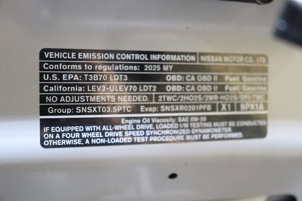 Used 2025 Nissan Pathfinder Platinum w/ Cargo Package AWD/4WD image 71