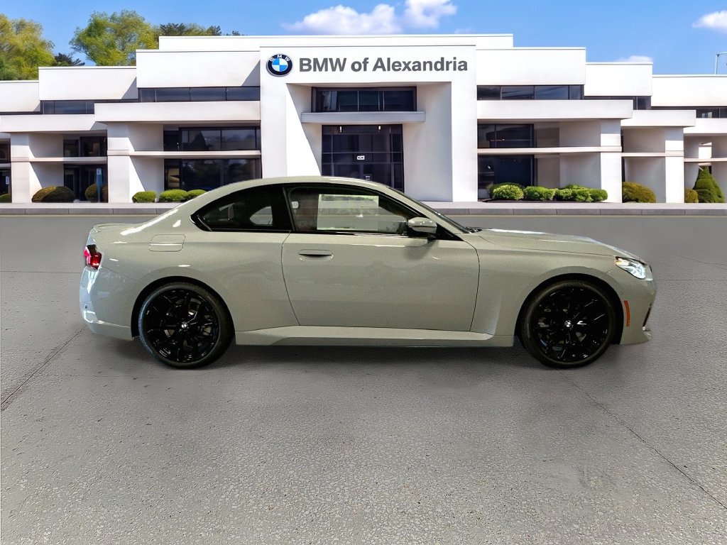 New 2026 BMW 230i Coupe w/ Premium Package RWD image 4