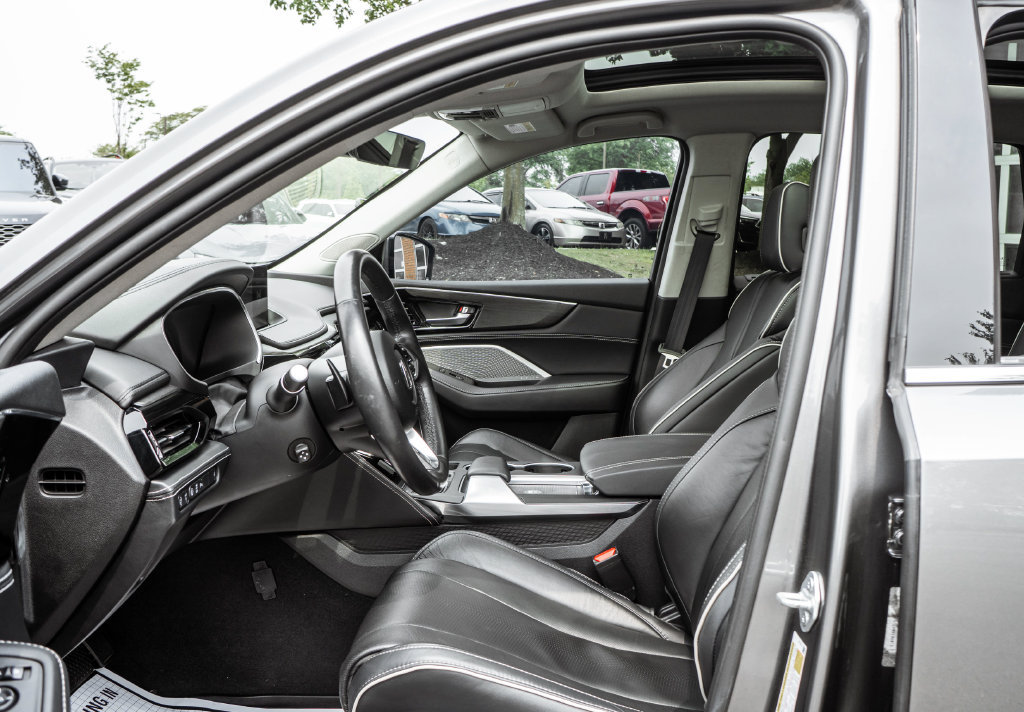 Used 2023 Acura MDX w/ Advance Package AWD/4WD image 25