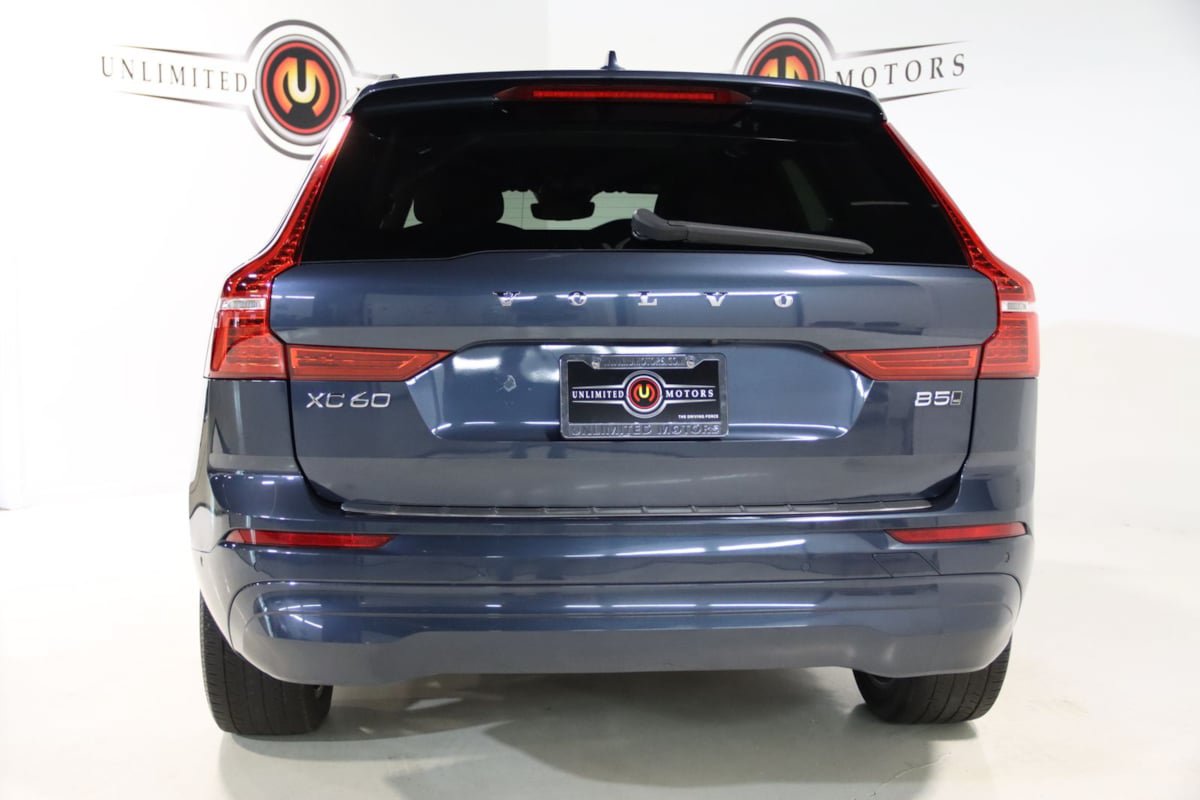 Used 2022 Volvo XC60 B5 Momentum w/ Advanced Package AWD/4WD image 27
