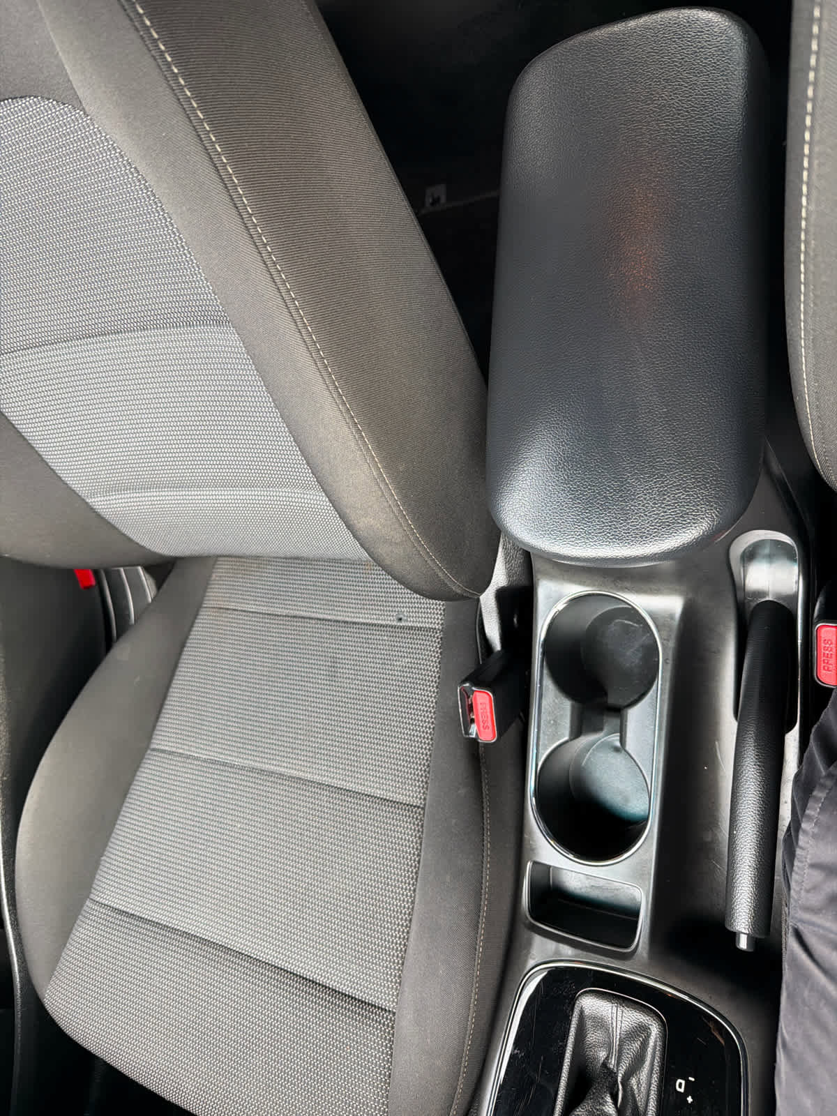 Used 2018 Kia Forte LX image 30