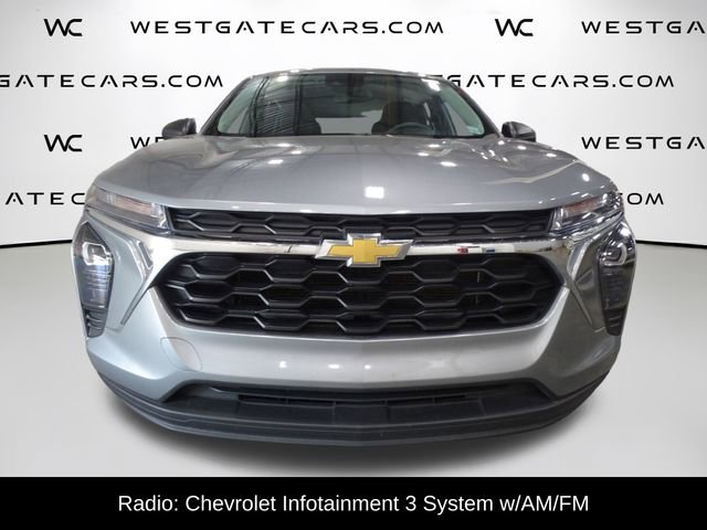 Used 2024 Chevrolet Trax LS image 4