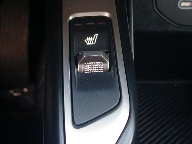 Used 2024 Kia Sorento S w/ Panoramic Sunroof Package image 17