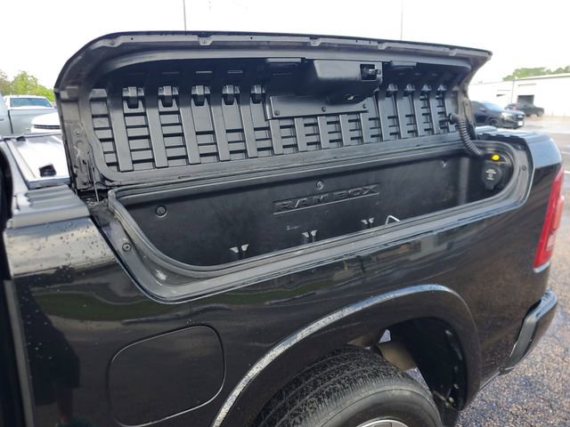 Used 2019 RAM 1500 Laramie w/ Sport Appearance Package image 6