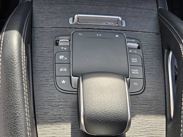 Used 2022 Mercedes-Benz GLE 350 4MATIC w/ Premium Package image 18