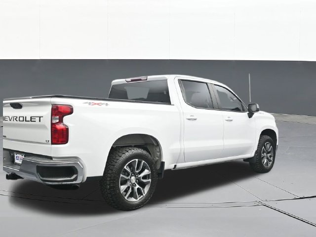 Used 2022 Chevrolet Silverado 1500 LT AWD/4WD image 13