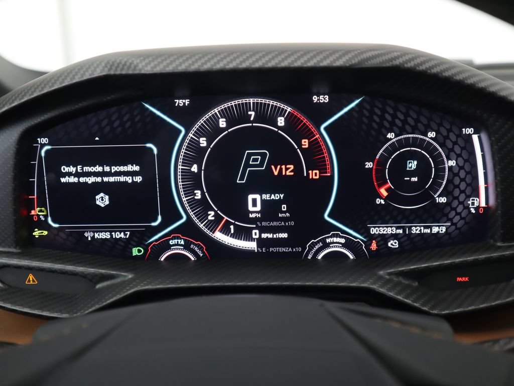 Used 2024 Lamborghini Revuelto AWD/4WD image 31
