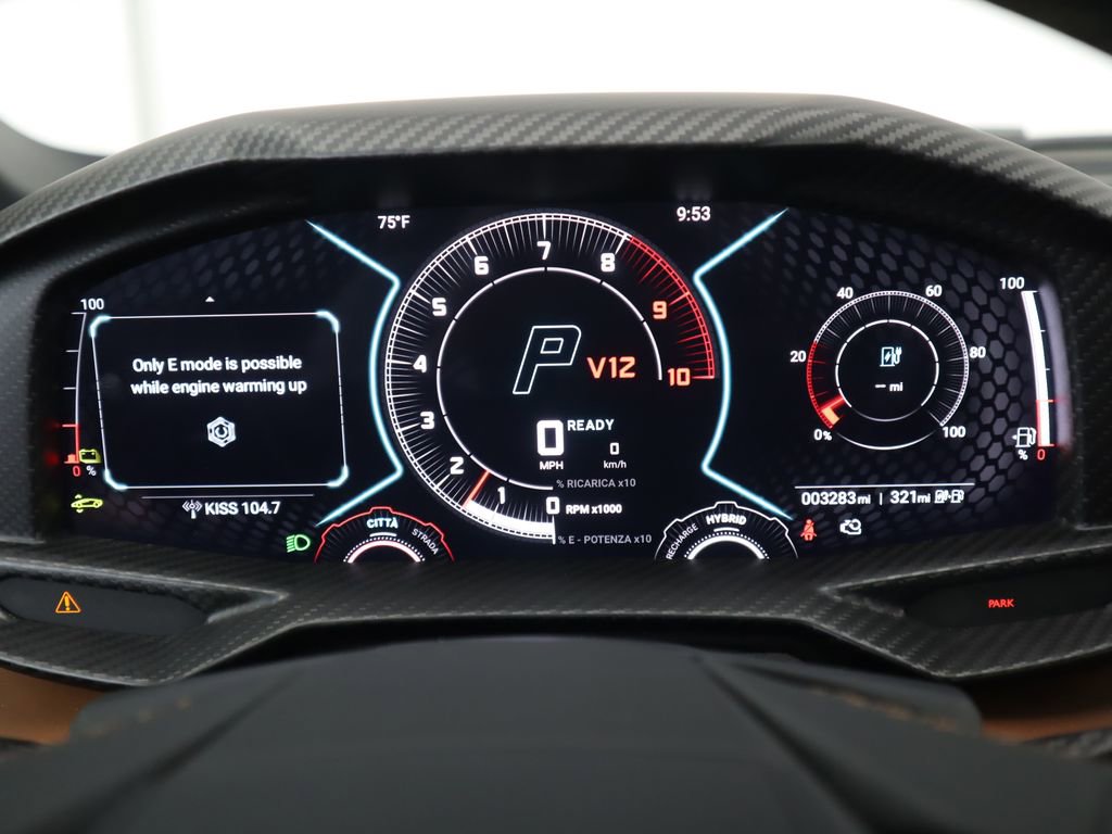 Used 2024 Lamborghini Revuelto AWD/4WD image 31