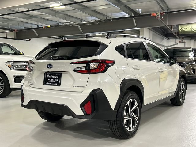 Used 2025 Subaru Crosstrek 2.0i Premium AWD/4WD image 2