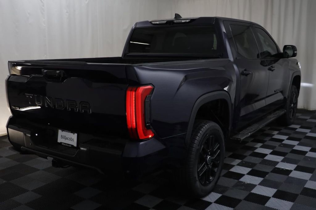 Used 2024 Toyota Tundra Limited AWD/4WD image 18
