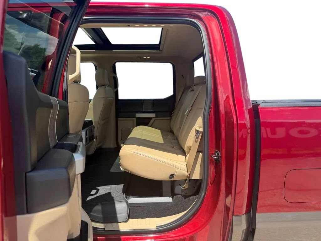 Used 2019 Ford F350 Lariat w/ Lariat Ultimate Package AWD/4WD image 28