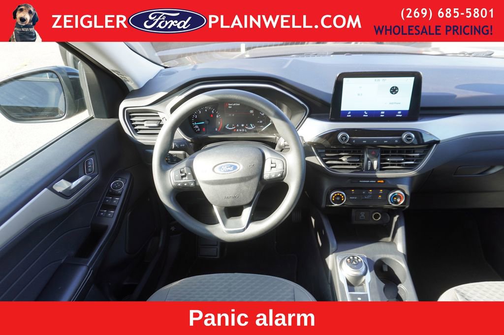 Used 2021 Ford Escape SE image 12